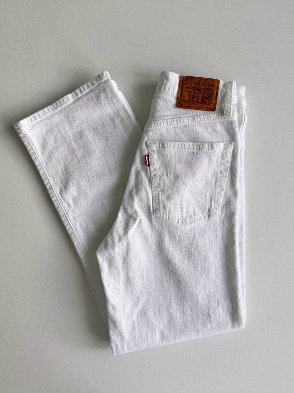 Levi’s Ribcage Straight - Picture 6 of 7